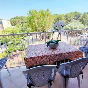 https://les-elfes-salou.fr-provencehotel.com